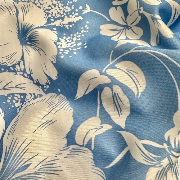 WOMENS, MUMU STYLE DRESS. LIGHT & AIRY, SLEEVELESS DRESS. NO BRAND OR SIZE. - Picture 4 of 4